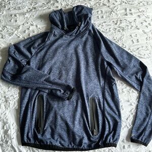 American Eagle  AEActive Pullover